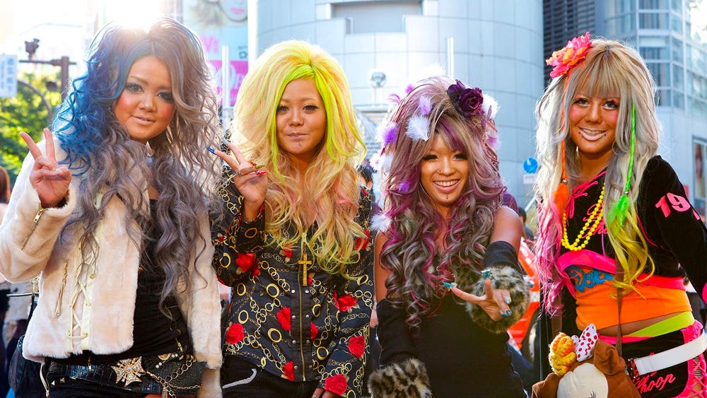 gyaru fashion